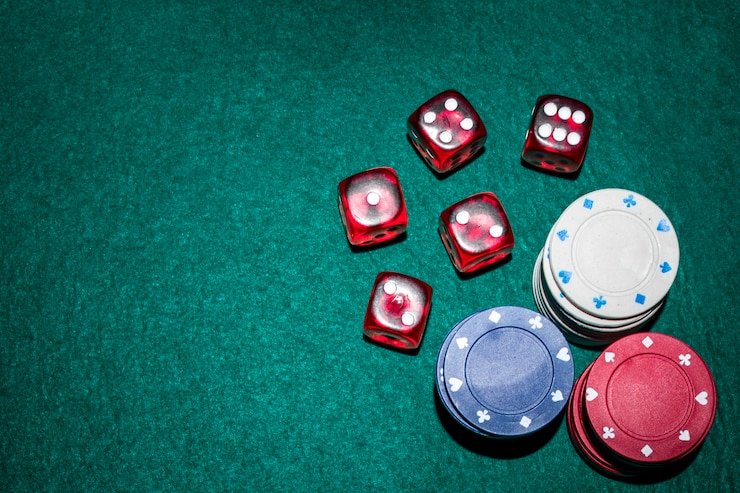 Layar ponsel menampilkan verifikasi akun dengan indikator sukses